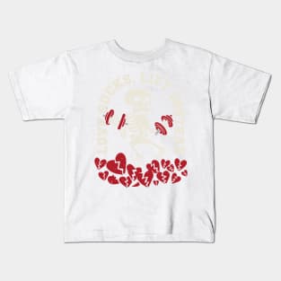 Love sucks, Lift Instead Anti valentine Gym Kids T-Shirt